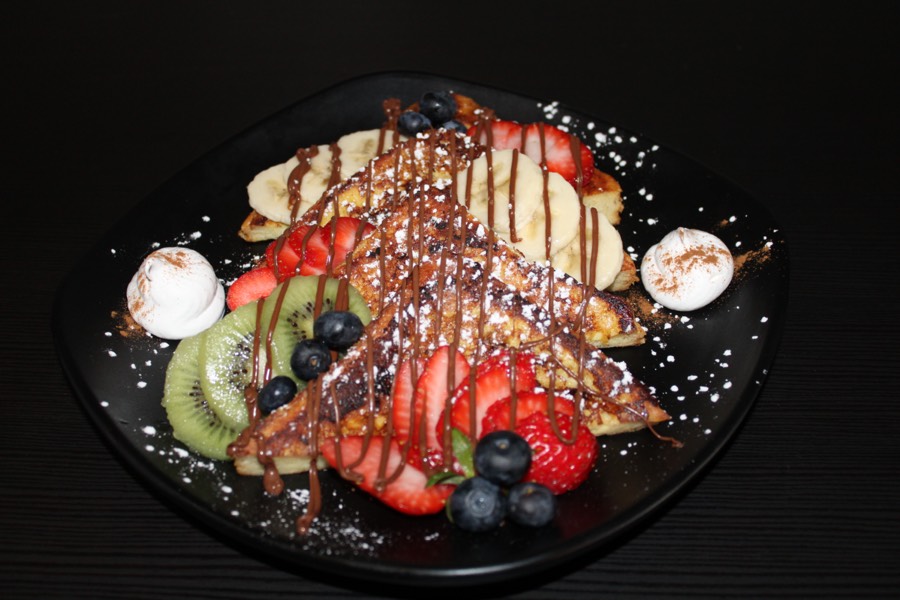 Tostadas francesas con frutas de Marejadas