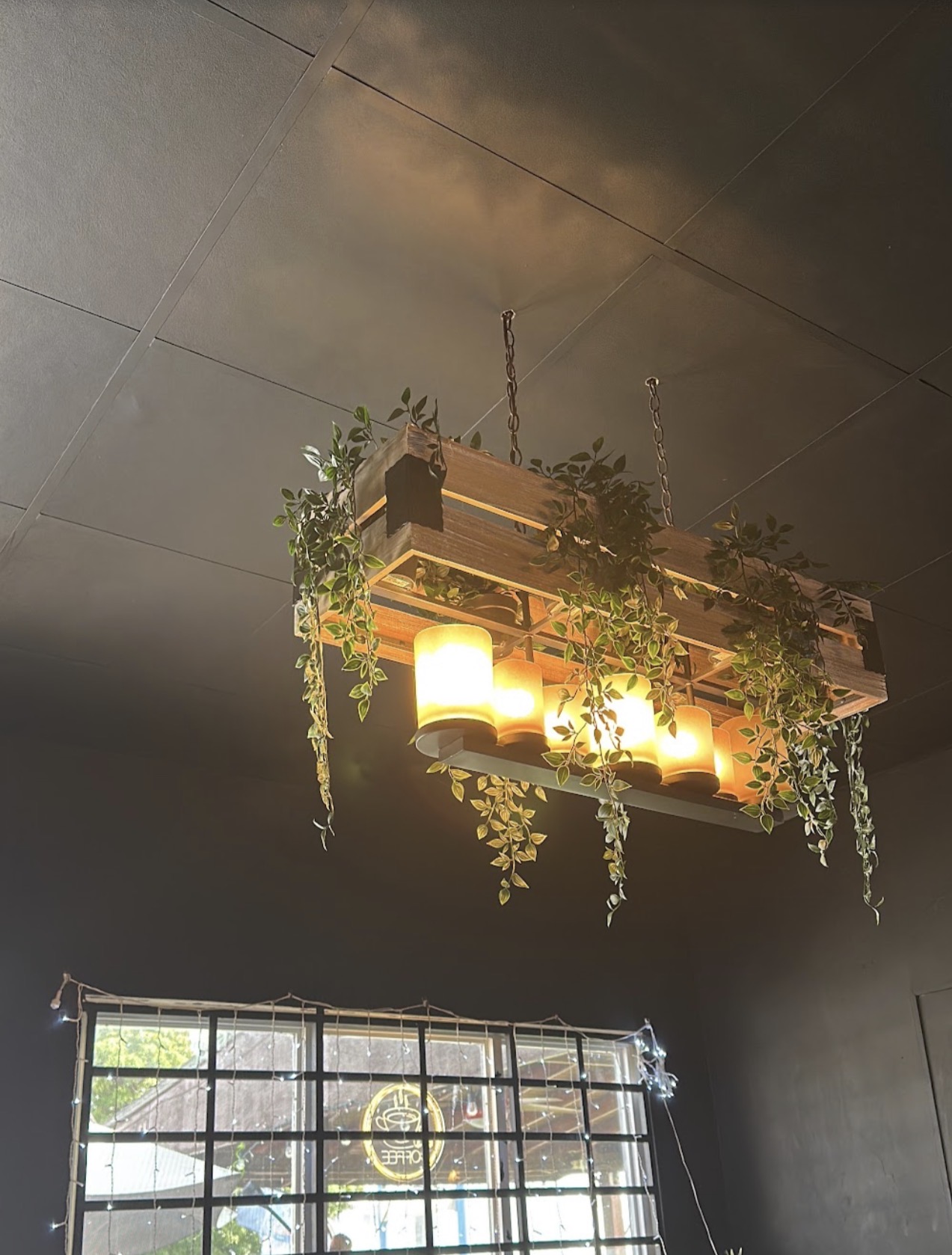 Lámpara colgante del salón de Marejadas